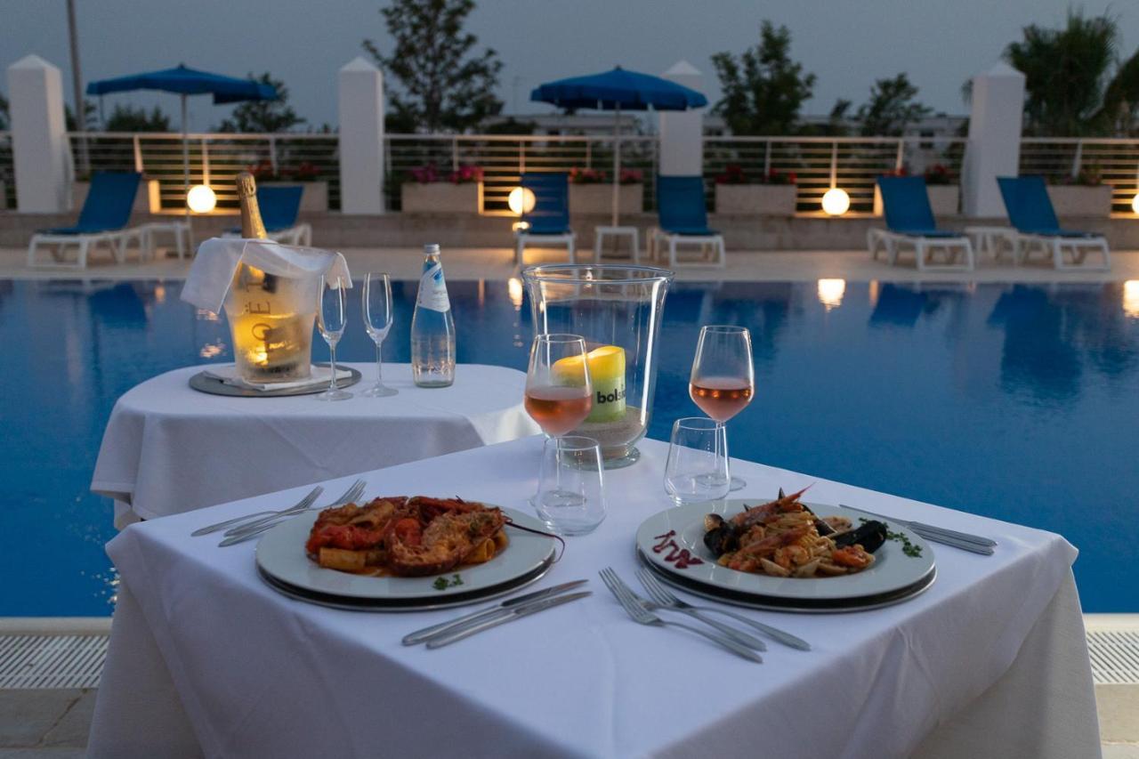 Club Azzurro Hotel&Resort Porto Cesareo Exterior foto