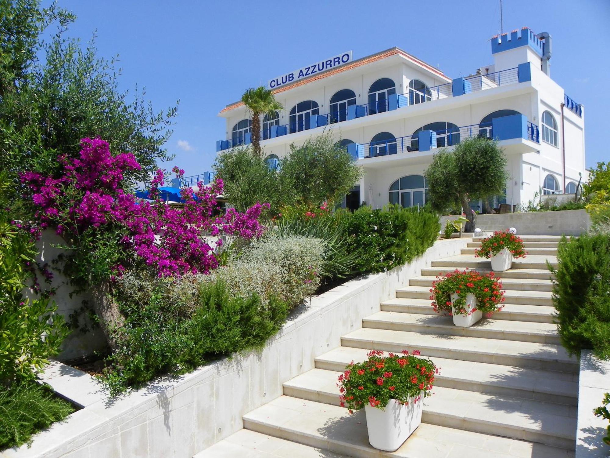 Club Azzurro Hotel&Resort Porto Cesareo Exterior foto